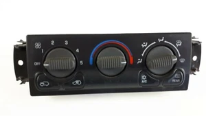 D1804 GMC SIERRA CLIMATE CONTROL 15753263 - Picture 1 of 4