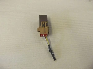 FORD MONDEO MK3 POWER FOLD MIRROR RELAY 1S7T17L684AA SHORT WIRE AND PLUG SOCKET - Picture 1 of 2