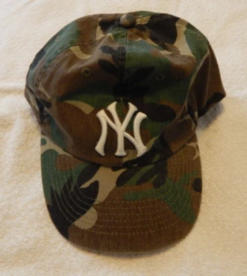 New York Yankees Camo Veteran Hat Cap Stadium Premium 8/20/2022 - Image 1 of 4