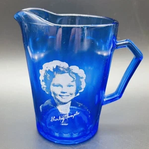 VINTAGE HASELNUSS ATLAS SHIRLEY TEMPLE HONEYCOME KOBALTBLAU GLAS MILCHKÄNNCHEN KRUG - Bild 1 von 10