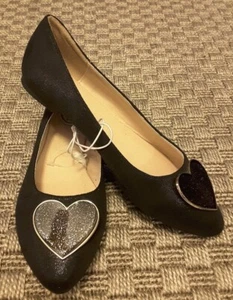 NEW -Stevies Steve Madden Girls Black Faux Suede Heart Ballet Flats 1, 4 Youth - Picture 1 of 9