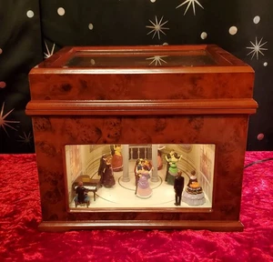 Mr Christmas Symphonique Wooden Music Box 2005 Ballroom Animated 50 Songs Rare - Picture 1 of 7