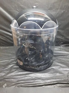 Umbrella Academy Desillusioned Super-Talented Family Figurenset Gerard Way - Bild 1 von 7