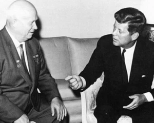 Presidente John F. Kennedy con Nikita Jrushchov 8x10 Foto 11 - Imagen 1 de 2
