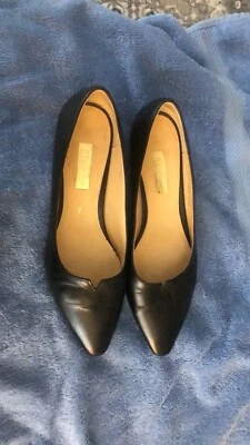 Zapatos de tacón bajo negros Gabor para mujer Foto 1 de 4