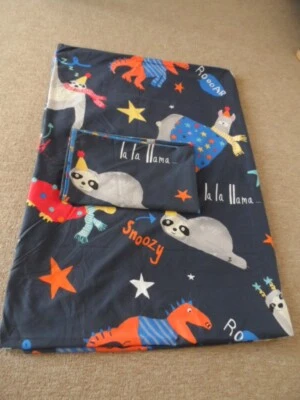 Juego de cama individual Next Sloth Dinosaur Llama Theme funda nórdica y funda de almohada Foto 1 de 4