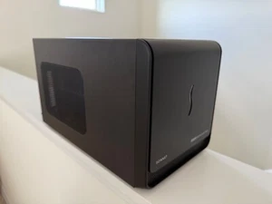 Sonnet eGFX Breakaway Box 350 - Includes AMD Radeon Pro WX7100 Installed - Picture 1 of 13