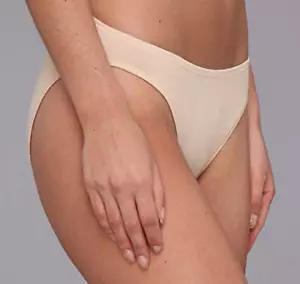 Hanro Everyday Cotton Hi Cut Brief 1496 Skin S NWT $45 - Picture 1 of 3