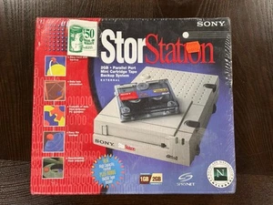 Sony StorStation 2GB Ext. Parallel Port Mini Cartridge Tape Backup System ~ NEW - Afbeelding 1 van 5