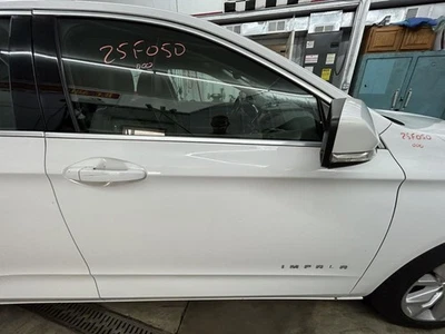 Porta dianteira direita Chevrolet Impala passageiro 2014-2019 LS - Imagem 1 de 4
