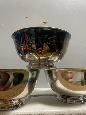 Conjunto 3 “Tigela Filhos da Liberdade” por Paul Revere Reprodução Oneida Silversmiths 4 polegadas  - Imagem 1 de 4