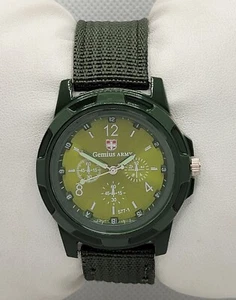 Mens Gemius Army Sport Round All Green Canvas Buckle Band Analog Quartz Watch - Picture 1 of 9