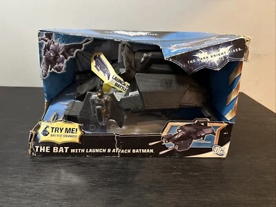Batman The Dark Knight Rises The BAT with Launch and Attack 2011 Mattel Foto 1 de 4