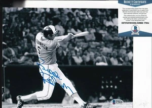 BROOKS ROBINSON signed (BALTIMORE ORIOLES) baseball 8X10 photo BECKETT Y75614 - Picture 1 of 1