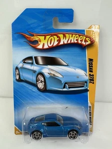 Hot Wheels 2010 New Models Nissan 370Z Blue - Picture 1 of 3