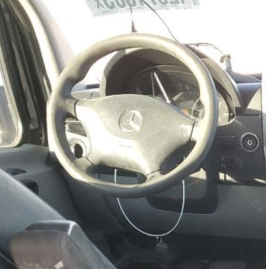 2010-2018 Mercedes-Benz Sprinter 2500 LH Driver Steering Wheel Airbag OEM - Image 1 of 3
