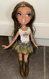 Bratz Talking Yasmin Doll With Outfit No Base Brown Hair - Picture 1 of 3