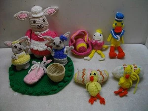 HAND MADE CROCHET EASTER BUNNY RABBIT DUCKS CHICKS BASKET EGGS PLUSH TOYS VINTAG - Picture 1 of 8