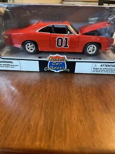 THE DUKES OF HAZZARD NEW CUSTOM 1969 DODGE CHARGER GENERAL LEE 1:24 DIECAST CAR - Picture 1 of 10