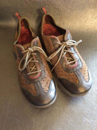 Scarpe comode sneakers Privo by Clarks in pelle marrone bronzo 6 5 M