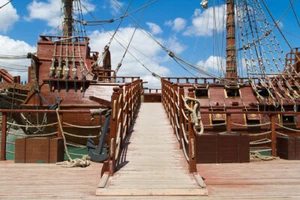 10x8 ft Blue Sky Cloud Pirate Ship Scenic Vinilo Foto Fondo Estudio - Imagen 1 de 9