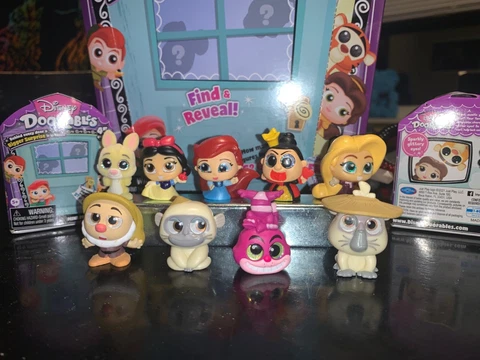 Pick One Disney Doorables Season 6 Cover