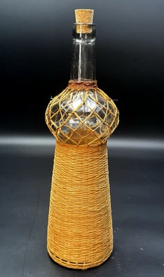 复古 BOHO 柳条包装装饰瓶带软木 12.5 英寸高 — 第 1/4 张图片