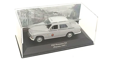 FSO  WARSAWA  TAXI DE VARSOVIE  1965  -  IXO / ALTAYA  -  1/43 - Photo 1/4