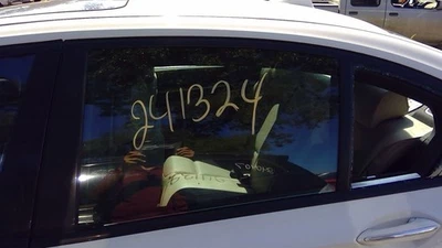 Vidrio de puerta trasera del conductor I SWB panel único para BMW 750i 390049 09-15 Foto 1 de 4