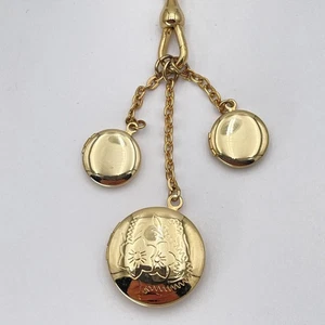 Goldfarbene dreifache Medaillon Halskette floral graviert rund Foto Medaillons baumeln - Bild 1 von 7