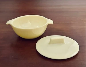 Yellow Sugar Bowl, Tab Handles & Lid |1950s Lifetime Ware Melamine Watertown USA - Picture 1 of 3