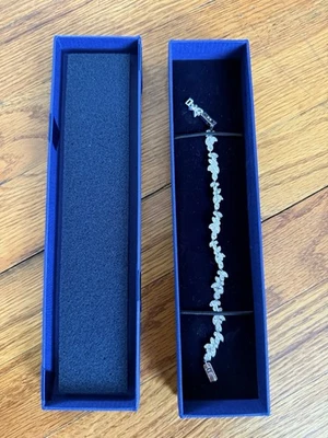 Pulsera tenis Swarovski redonda de cristal para mujer Foto 1 de 4