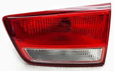 Lámpara trasera halógena del lado derecho del pasajero OEM para KIA Sedona 92406-A9000 Foto 1 de 2