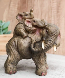 Small Wildlife Elephant Father And 2 Calves On Piggyback Playing Statue 5.25"H - Picture 1 of 10