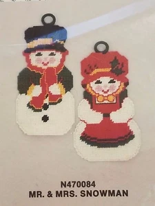 Mr & Mrs Snowman Plastic Canvas Kit Needlecraft Ala Mode N47084 NIP - Picture 1 of 1