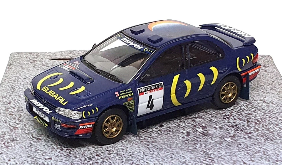 Corgi escala 1/43 VA12100 - Subaru Impreza 2000cc 1995 Rally Champion #4 McRae Foto 1 de 4