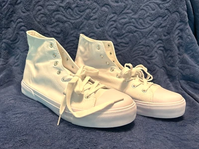 NUEVOS ZAPATOS/ZAPATILLAS TENIS UNISEX - MUJER TALLA 14/ HOMBRE TALLA 12 BLANCO ALTO Foto 1 de 4