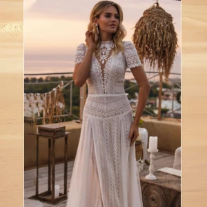 Short Sleeve High Neck Lace Boho Wedding Gown in UK size 20/US16/EU46. - Picture 1 of 4