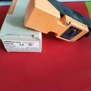 One Brand New IFM IM5038 Inductive Sensors In Box - Picture 1 of 2