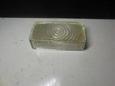 Lente de luz trasera de estacionamiento Dodge 1946-1948 Foto 1 de 4