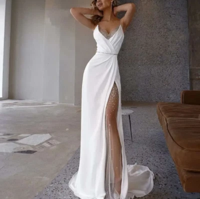 Sexy V Neck A-e Wedding Dresses Sequins Crystal Spaghetti Straps Bride Robes - Image 1 of 4