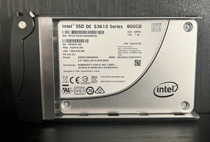 Intel SSD DC S3610 Series 800 GB SSDSC2BX800G4 2.5" 6Gb/s SATA SSD - Afbeelding 1 van 3