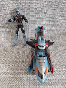 Conjunto de paquete de figuras de acción Power Ranger Space Delta Vehicle y Shadow Ranger - Imagen 1 de 3