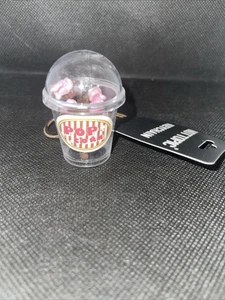 HOT TOPIC MULTI COLOR POPCORN IN ACRYLIC CUP FAKE FAST FOOD JUNK SNACK KEYCHAIN - Picture 1 of 4