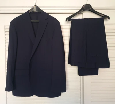 BOGGI Milano Wool Travel Suit Exc Cond Made in Italy Lightweight  IT 56 US 46 - Image 1 of 4