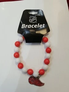 Detroit Red Wings Beaded Bracelet With Charm/ Color Beads (Stretch Band) NEW - Bild 1 von 5