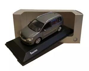 Volkswagen Touran GP - 1/43 scale - VW Minichamps modelcar - Imagen 1 de 12