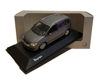 Volkswagen Touran GP - scala 1/43 - modellino VW Minichamps - Immagine 1 di 4