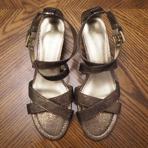 New FRANCO SARTO Scan Bronze Flecked Leather Low Heel Wedge Sandals Size 8 1/2M - Picture 1 of 4