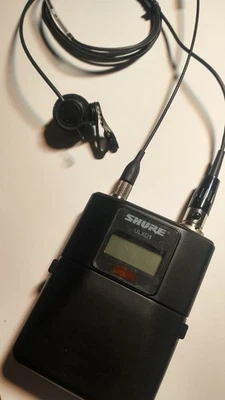 Беспроводной поясной передатчик Shure ULXD1-G50 с микрофоном 470–534 МГц - Изображение 1 из 3